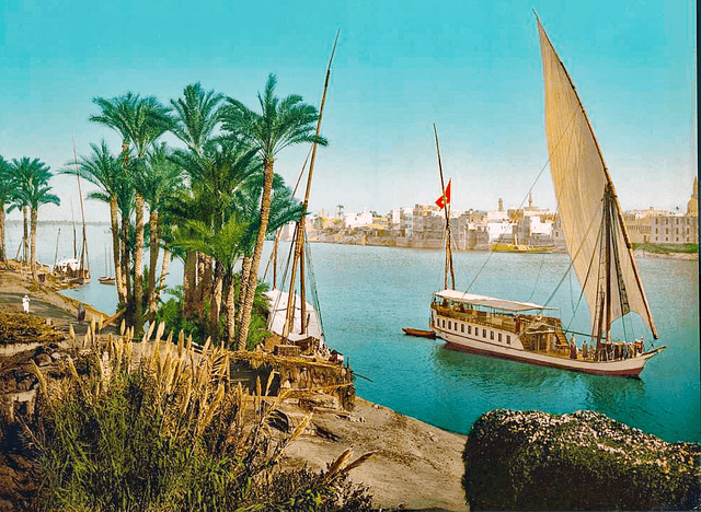 Pirámides y Playas