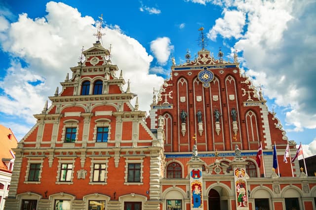Viaggio in auto a noleggio nei Paesi Baltici da Vilnius a Tallinn