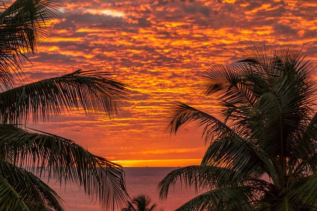 Luxury 4 Nights at the Island’s Finest Resorts